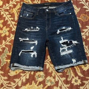 Judy Blue denim shorts
